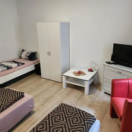 Md Apartment *